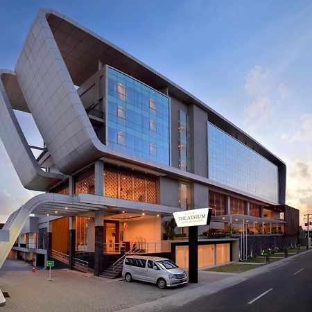 The Atrium Hotel & Resort Yogyakarta Melati Экстерьер фото