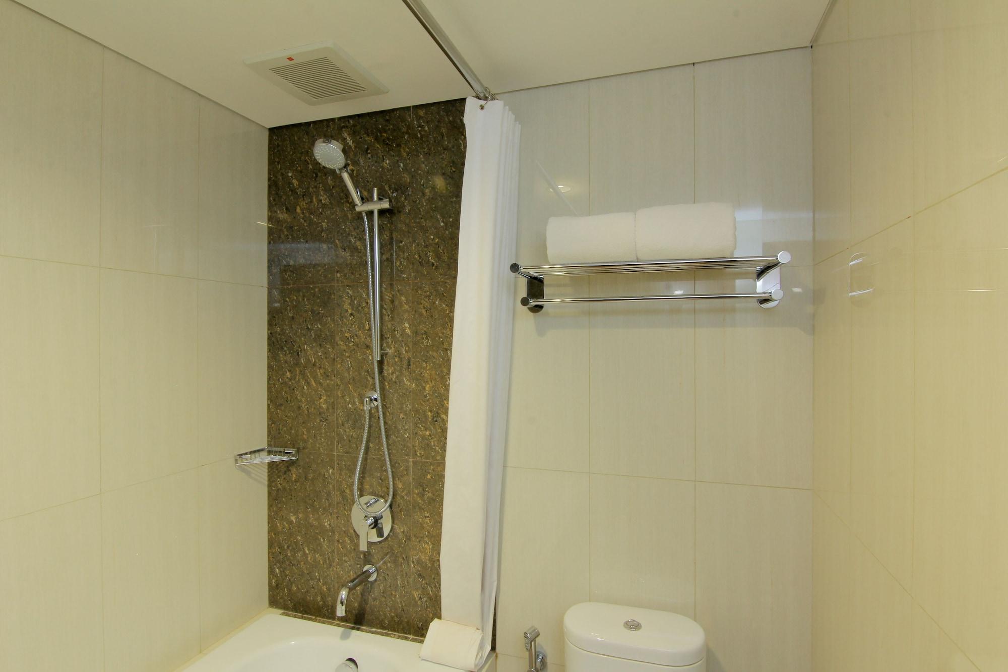 The Atrium Hotel & Resort Yogyakarta Melati Экстерьер фото