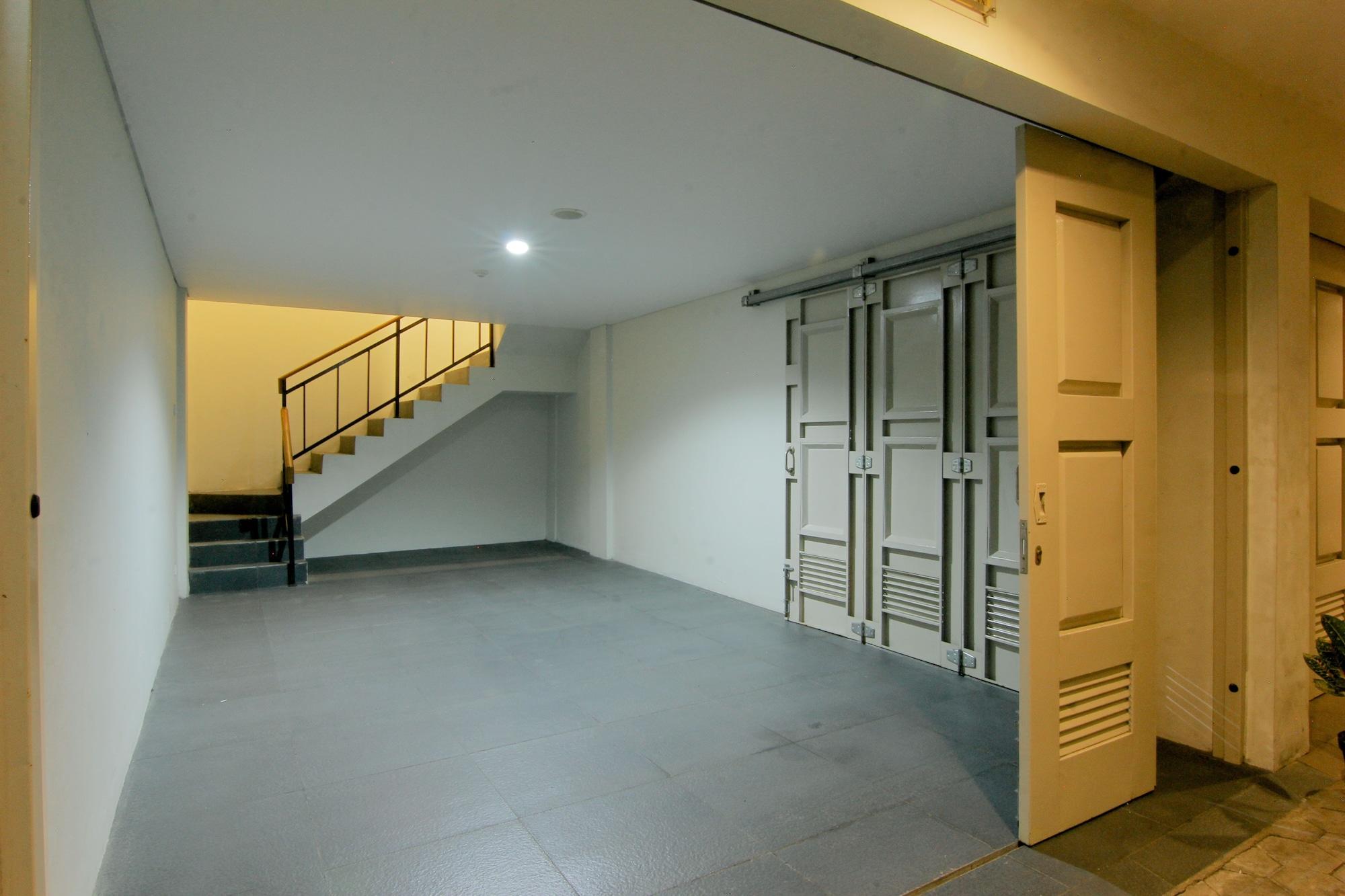 The Atrium Hotel & Resort Yogyakarta Melati Экстерьер фото