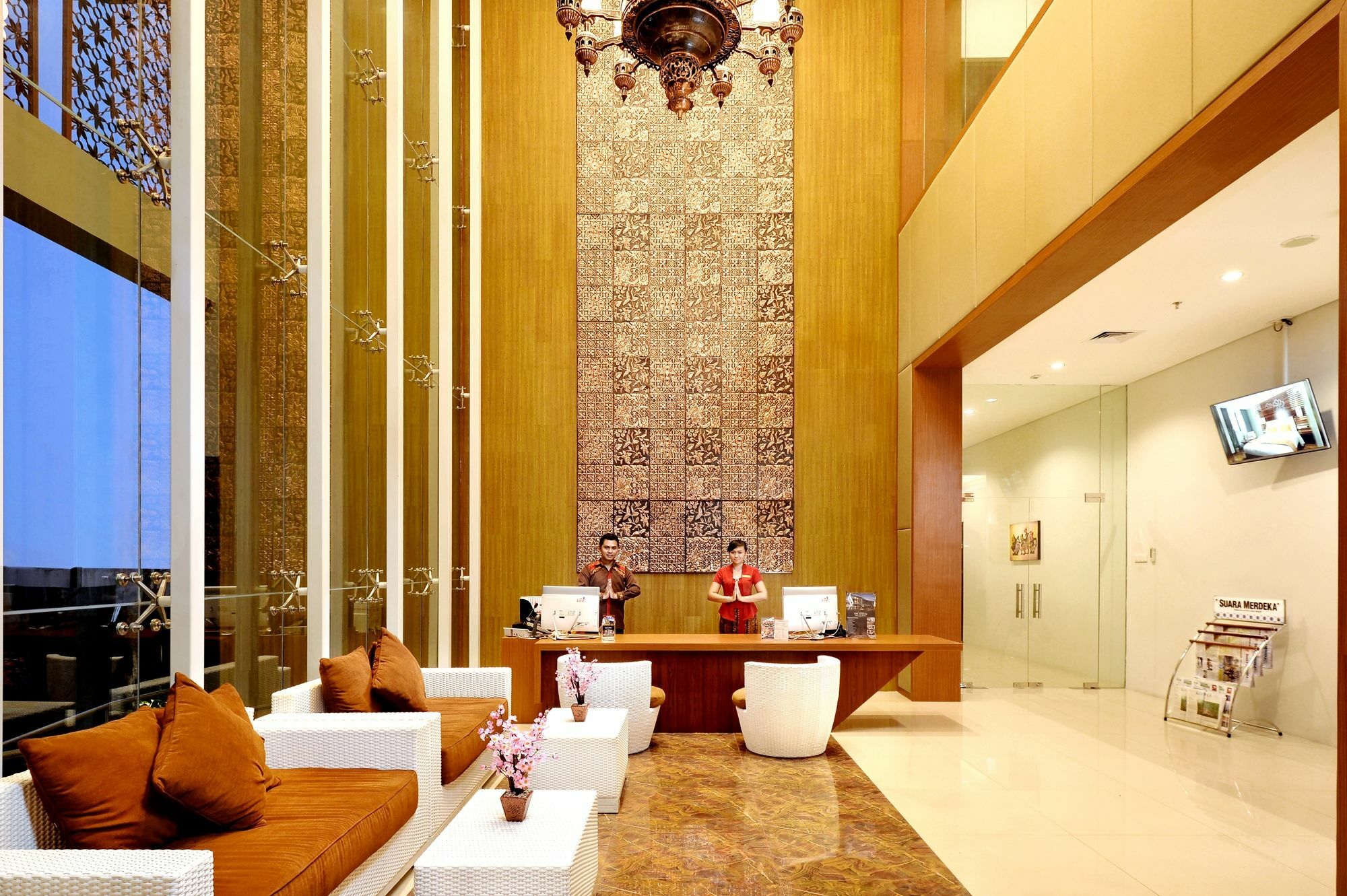 The Atrium Hotel & Resort Yogyakarta Melati Экстерьер фото